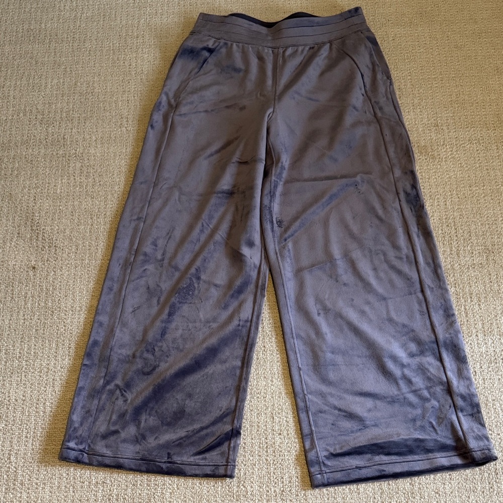 Lululemon Wide Leg Velvet-Look Pants in Dark Navy
